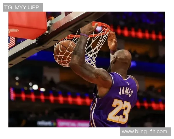 莫布里半场表现亮眼6中5砍下11分7篮板3助攻1抢断2盖帽正负值高达13